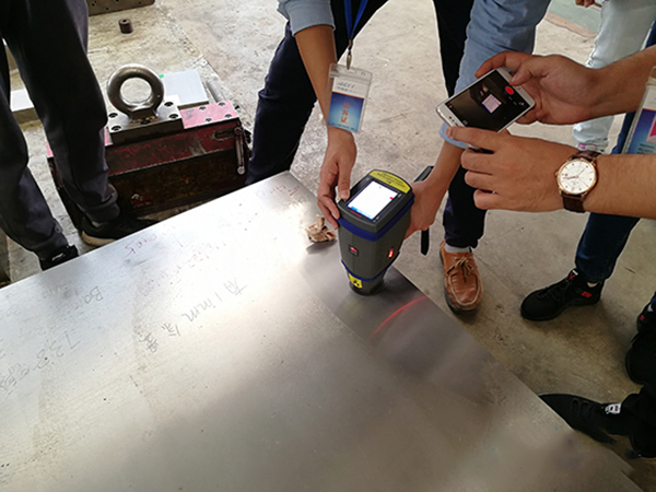 汽車製造企業手（shǒu）持式光譜分析儀應用案（àn）例