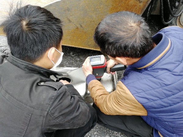 手（shǒu）持式合金分析儀在金屬資源利用中的解決方案