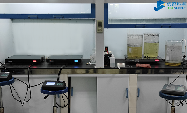 陶瓷加熱（rè）板和石（shí）墨電熱板