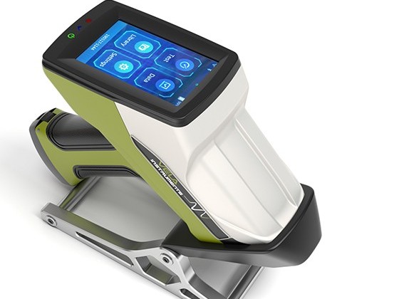 手持式(shì)LIBS鋁合金(jīn)全元素分析儀 手持式LIBS鋁合金全元素分析儀