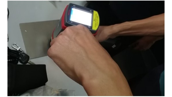 德國斯派克手持式（shì）合金分析儀安裝培訓