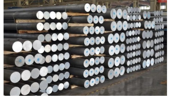 擠壓鋁型（xíng）材表麵出現氣泡的原因和解決辦法